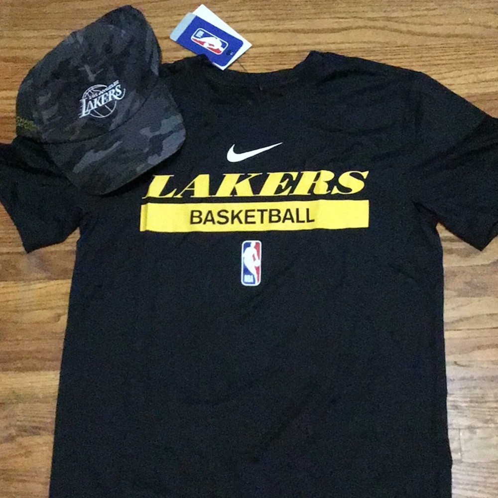 NWT Nike LA Lakers tee & hat